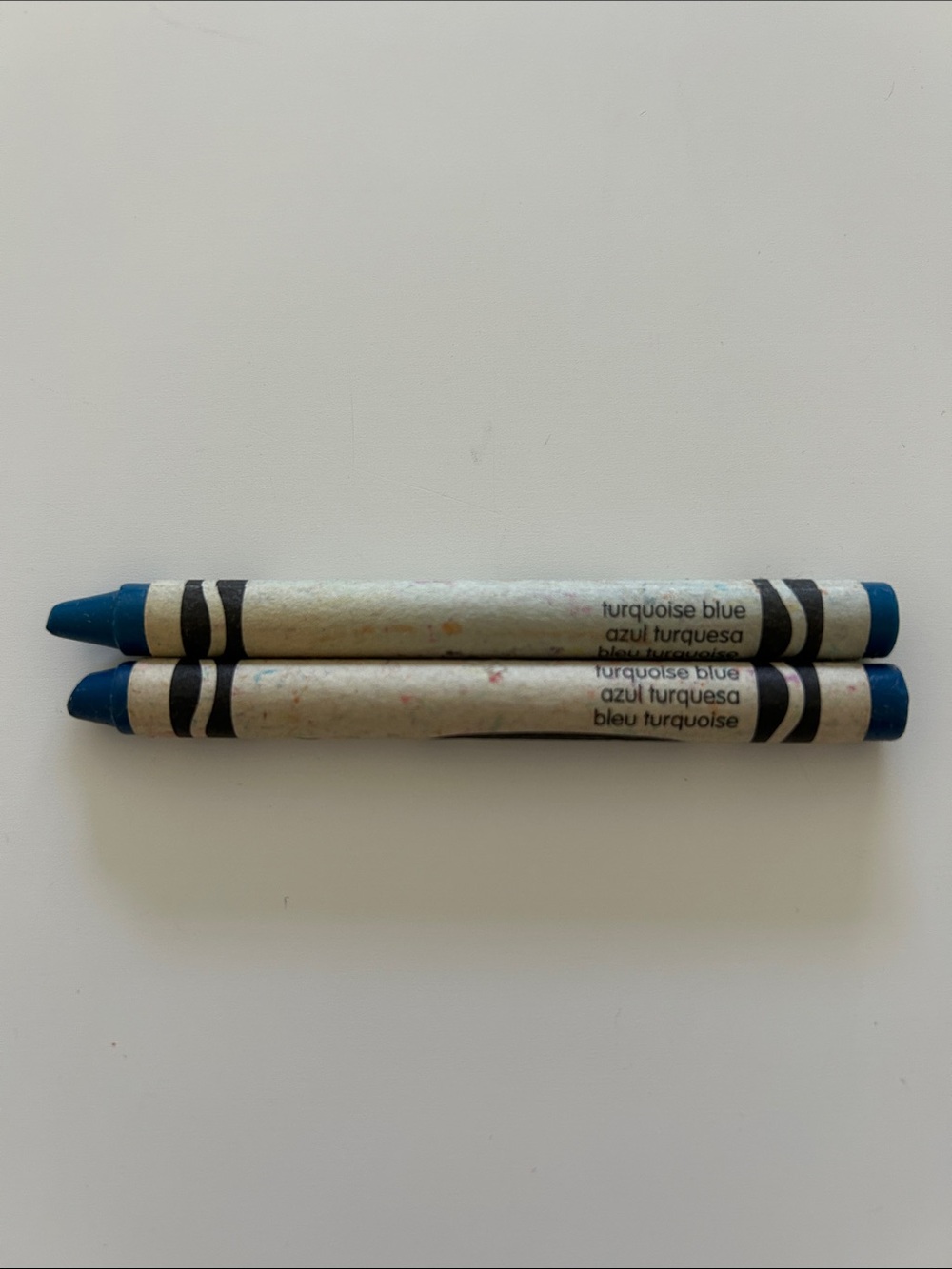 Retired Crayola Turquoise Blue Crayons - Pack of 2